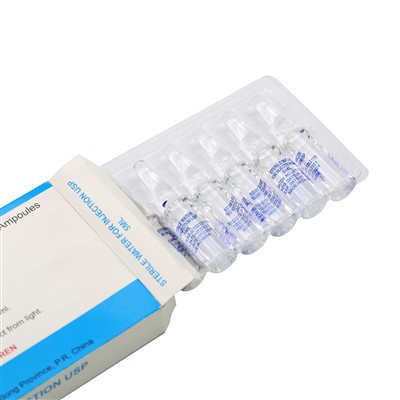 Как разтворителите взаимодействат с липидите?